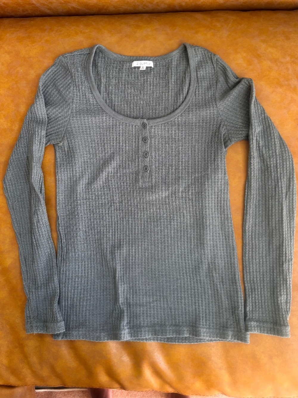 Zsupply long sleeve Henley sage colored